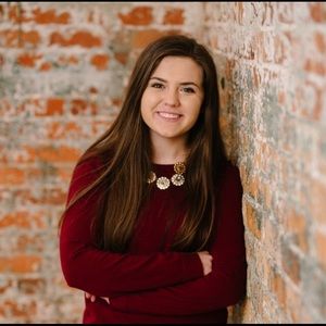 Meet your Posher, Reagan